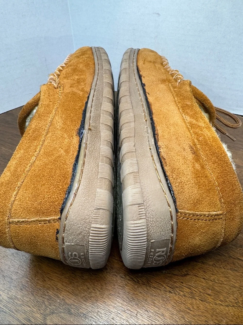 RJs Fuzzies Men's Suede Shearling Lined Moccasin Slippers Grandpa Loafer, sz 9